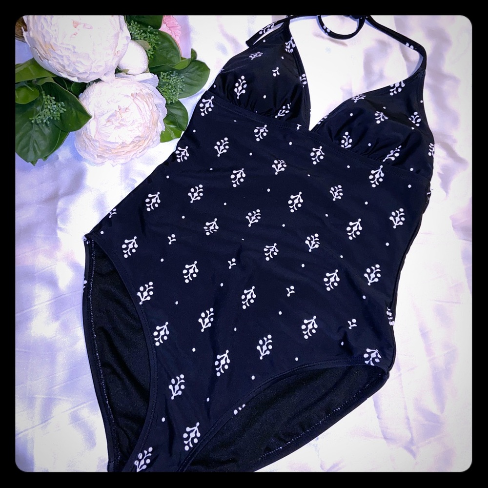 Black and White Print Halter One piece, size S